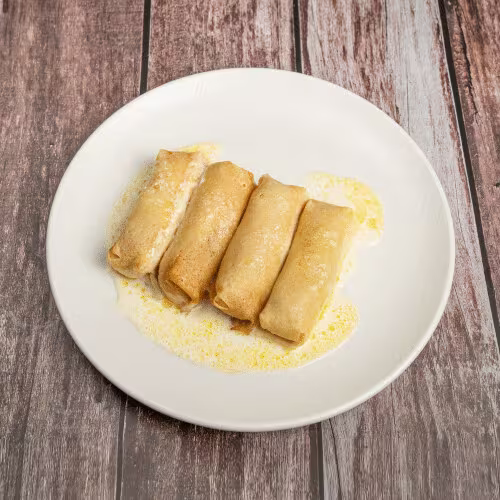 Palatschinken mit Topfen (Pancakes)