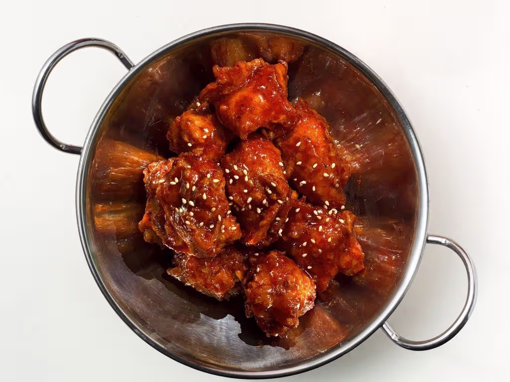 Groß! Yangnyeom Chicken (Korean Sweet & spicy)