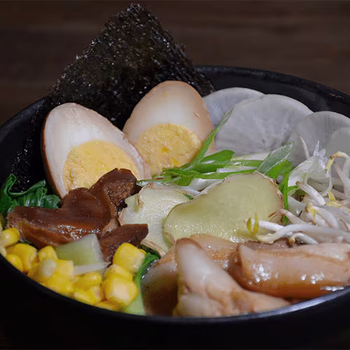 Shoyu Ramen mit Schweinebauch