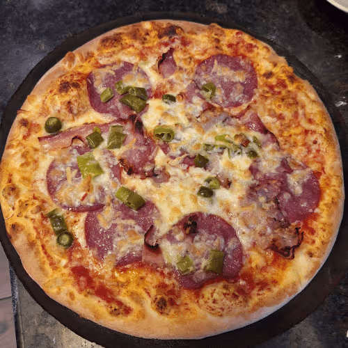 Pizza Diavolo (scharf)