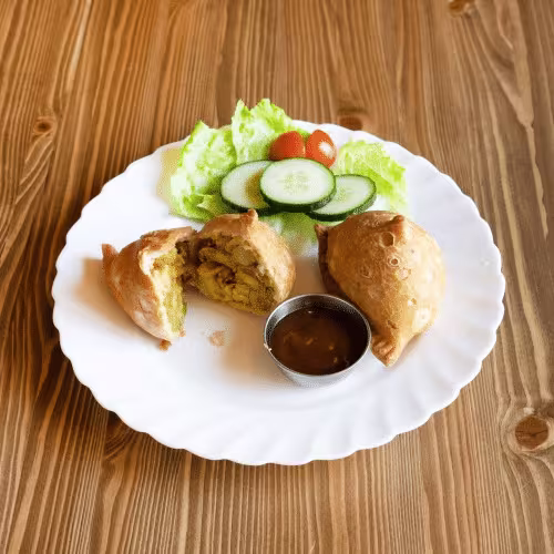 Samosa (2 Stück, vegetarisch)