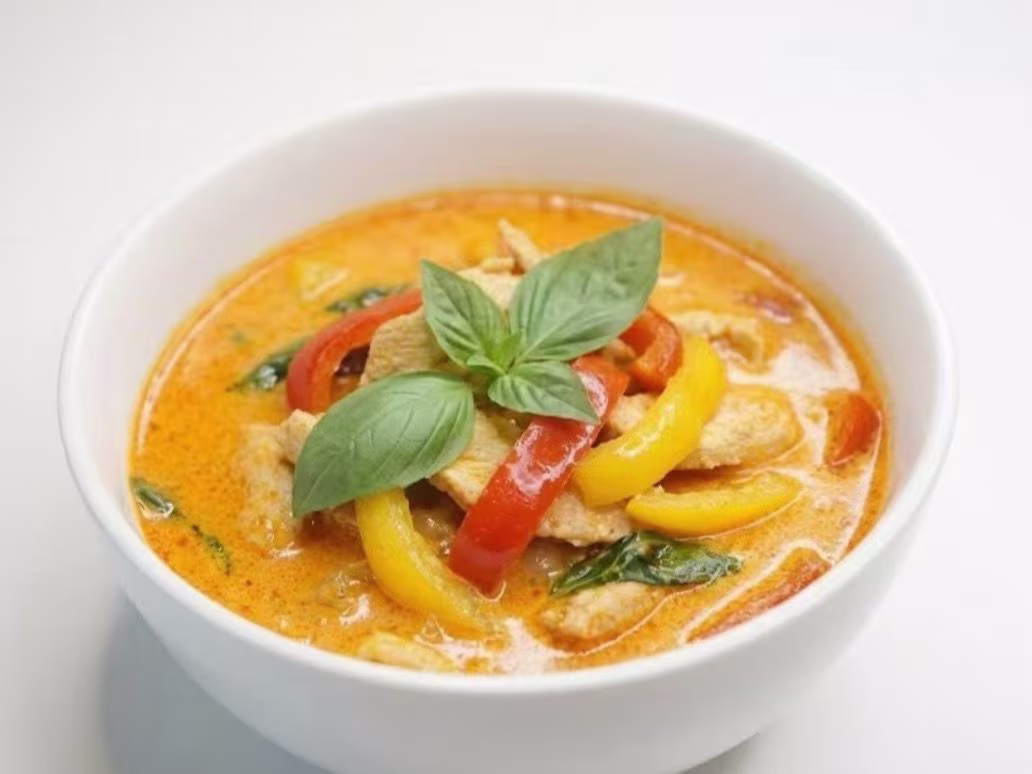 Yellow Curry Tofu mit Gemüse