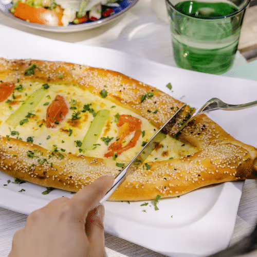 Pide mit Käse