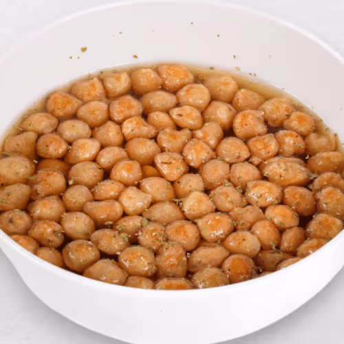 Rindssuppe mit Backerbsen