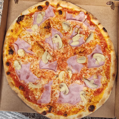 Pizza Prosciutto e Funghi