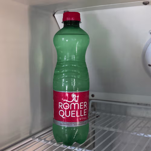 Mineralwasser Still 0,5l