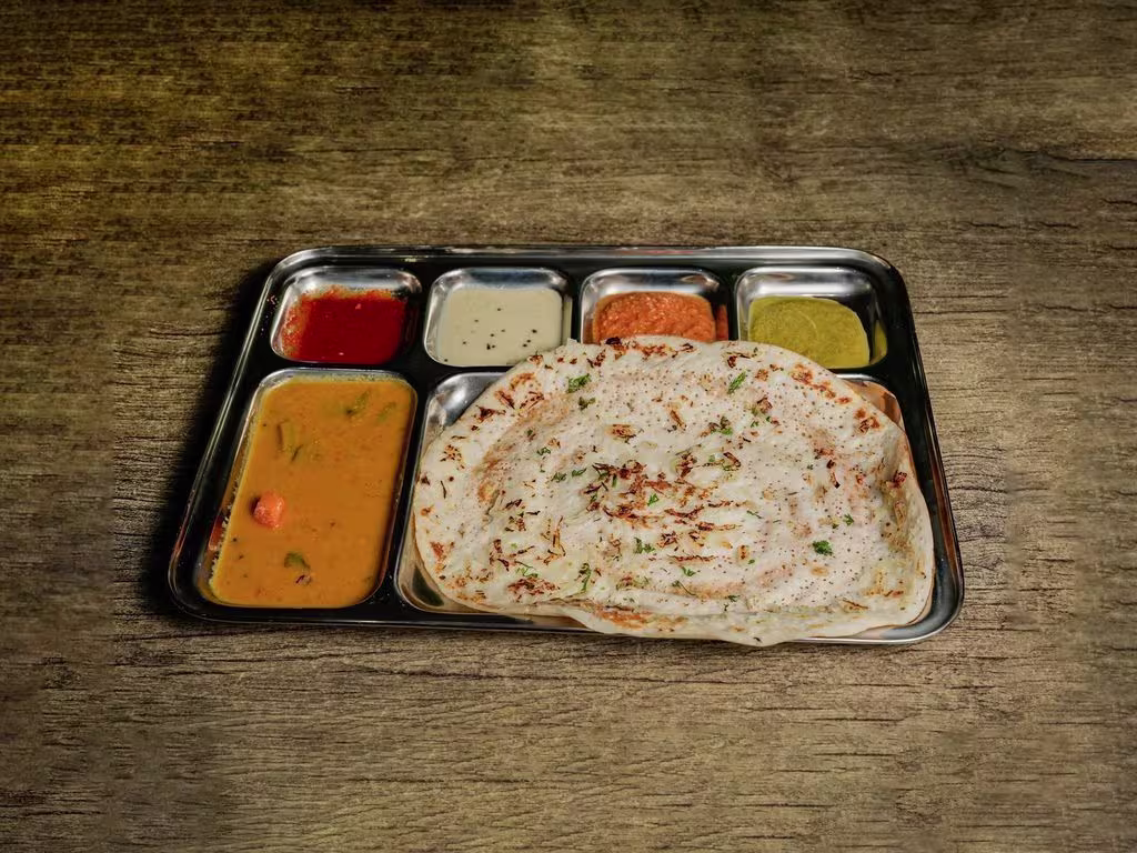 Onion Dosa / Uttapam
