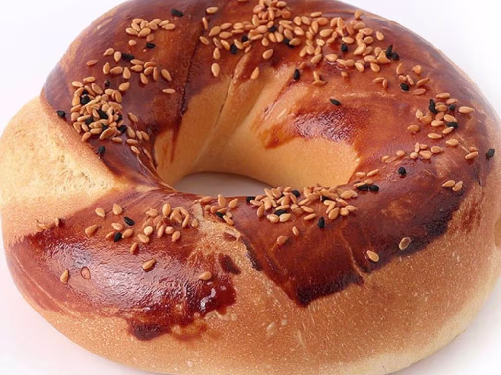 Acma ( türkische Bagel) mit Schoko Füllung ( 1 Stück )