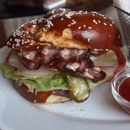 Leberkas-Burger
