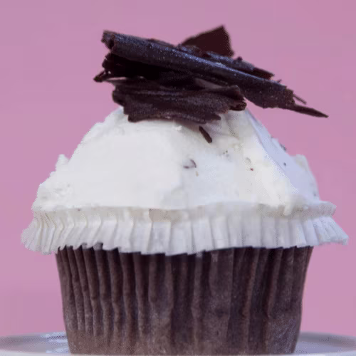 Kokos-Stracciatella Cupcake (vegan)