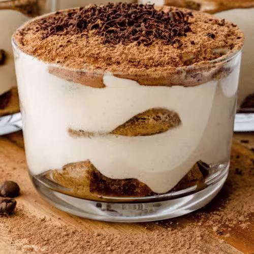 Hausgemachter Tiramisu-Cup