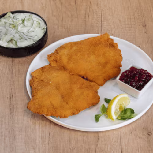 Schnitzel nach Wiener Art mit Beilage