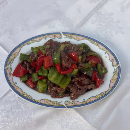 Rindfleisch mit grüner Paprika