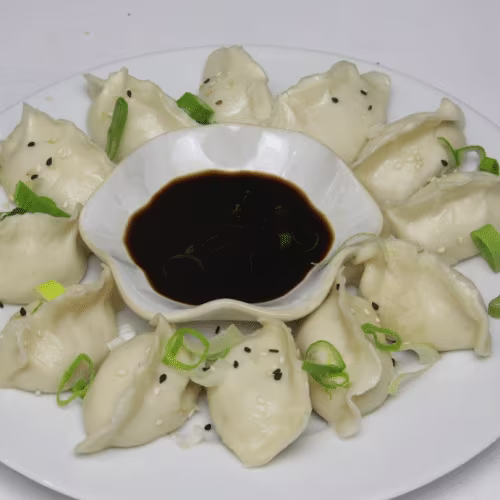 Gyoza mit Hühnerfleisch (12 Stück)