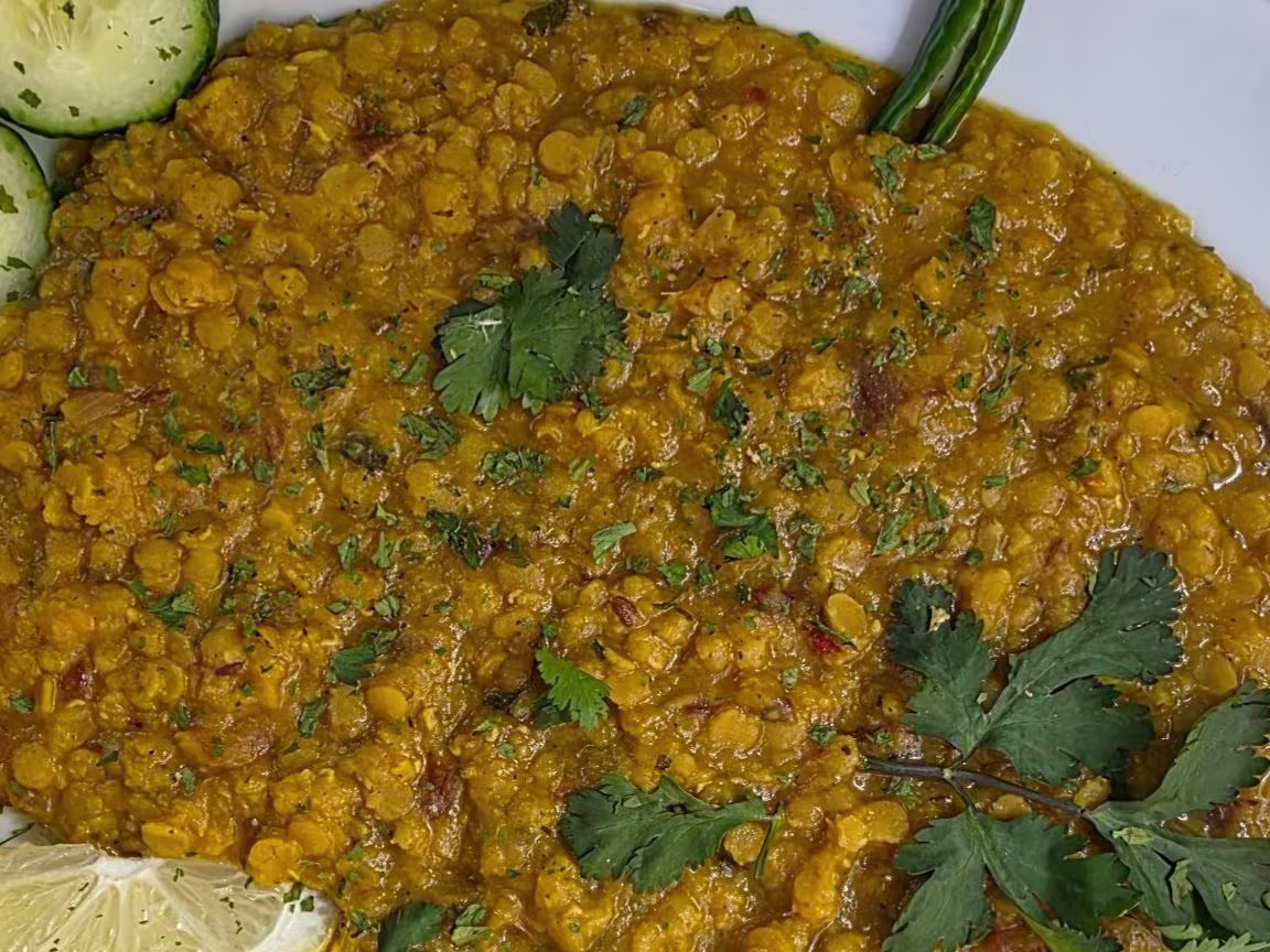 Dienstag: Punjabi Daal mit Reis+ 0.33L Pepsi