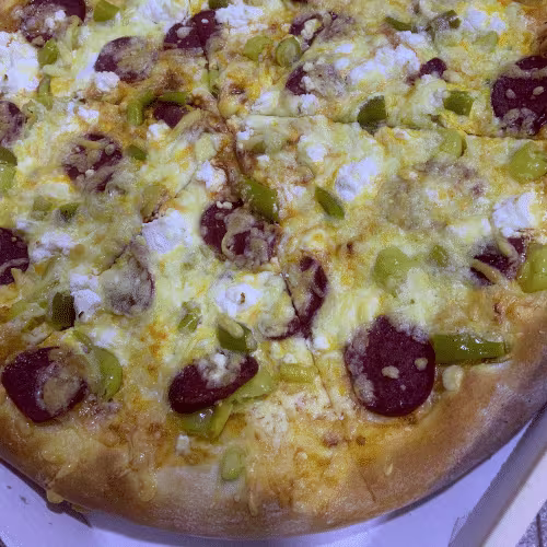 Sucuk Pizza