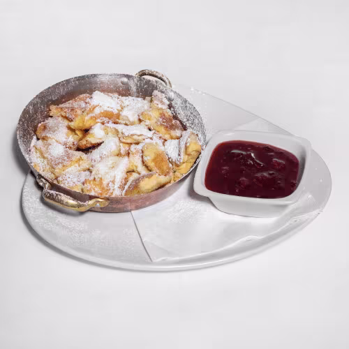Hausgemachter Kaiserschmarrn