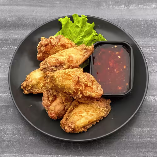 Frittierte Hühnerflügel (6 Stück)