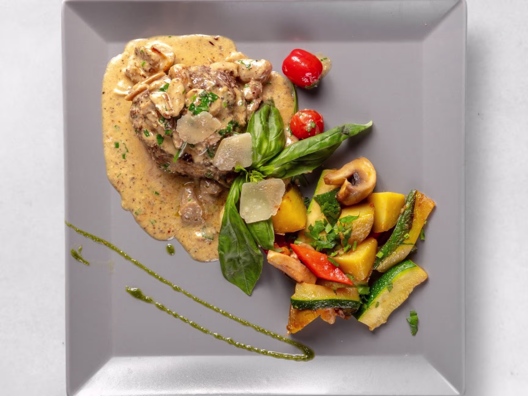 Filetto di manzo mit Steinpilzsauce
