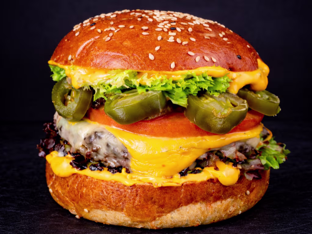 Chili-Cheeseburger  (scharf)