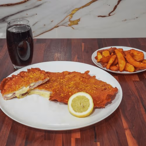 Riesen Cordon Bleu Menü
