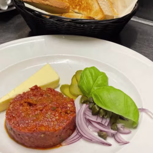 Kaiser Beef Tartar