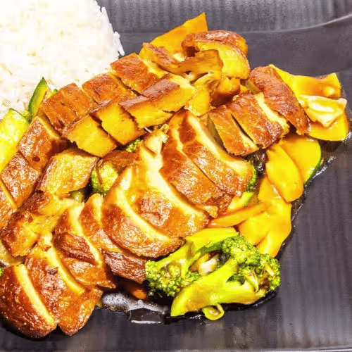 Vegan Ente Sichuan , dazu Reis (scharf)