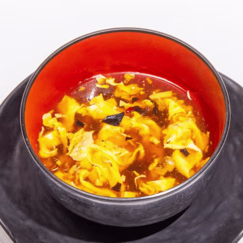 Pikant-Säuerliche Suppe (vegetarisch)