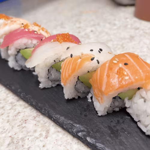 Rainbow Roll (8 Stück)