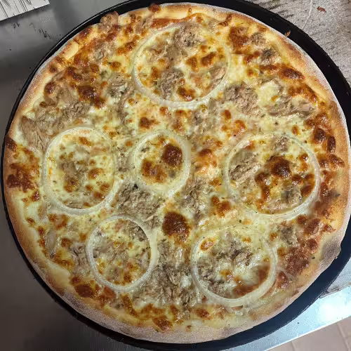 Pizza al Tonno