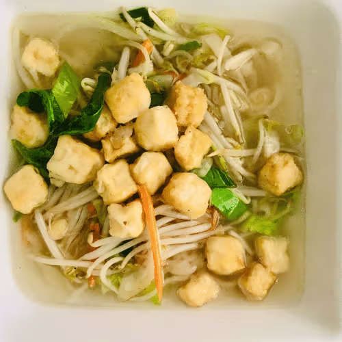 Ramen mit Gemüse und Tofu