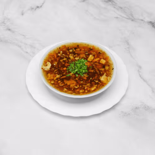 Sauer scharfe Suppe