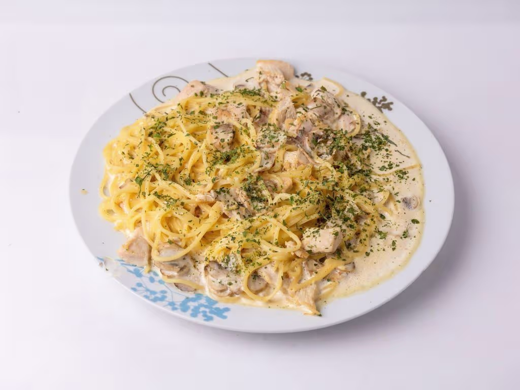 Pasta con Pollo