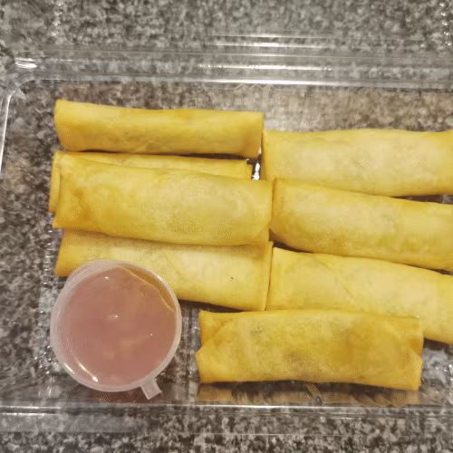 Mini-Frühlingsrollen (8 Stück)