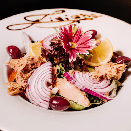 Insalata con Tonno e Cipolla