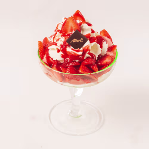 Erdbeerbecher
