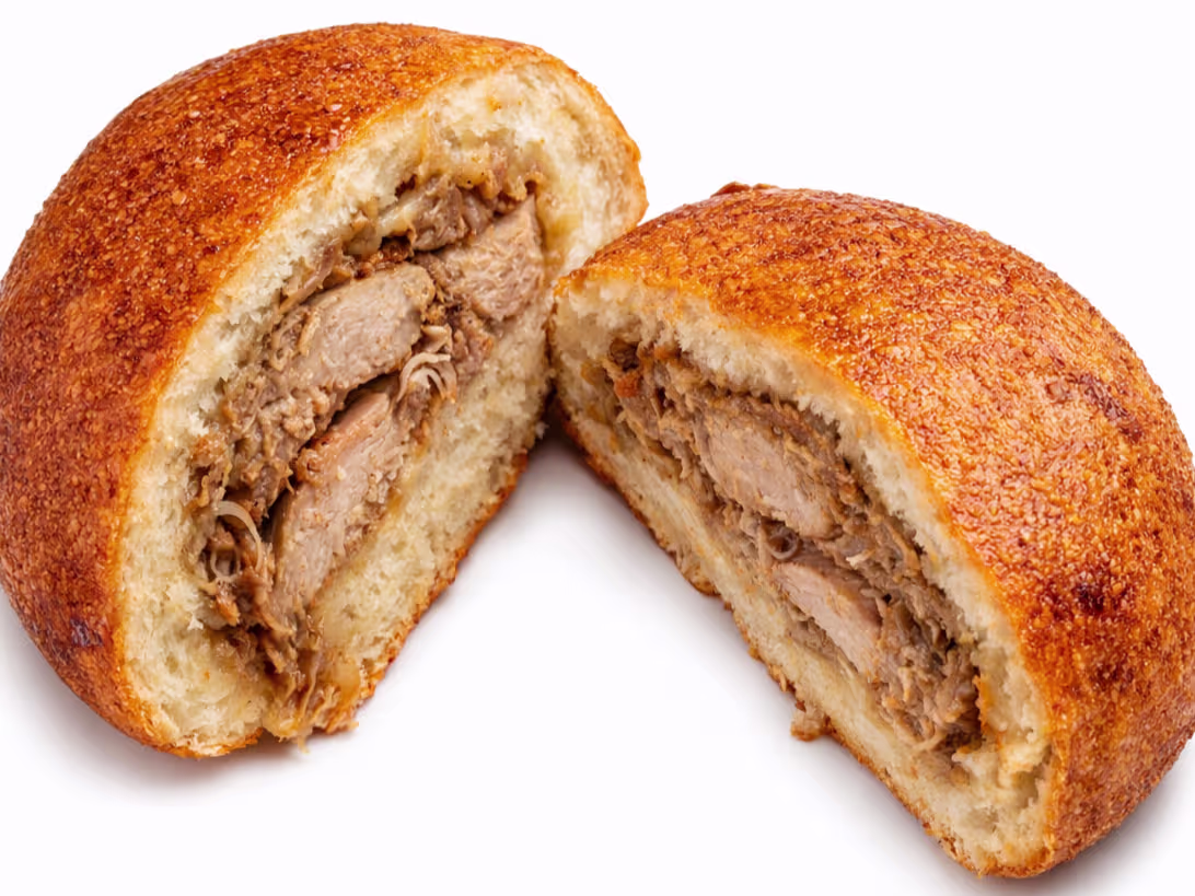 Knusprig frittierte Baozi mit Pulled Chicken