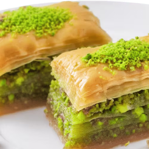 Baklava 4 stück mit Walnuss - Hausgemacht & Süß