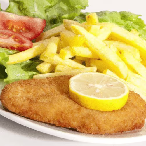 Hühnerschnitzel mit Pommes