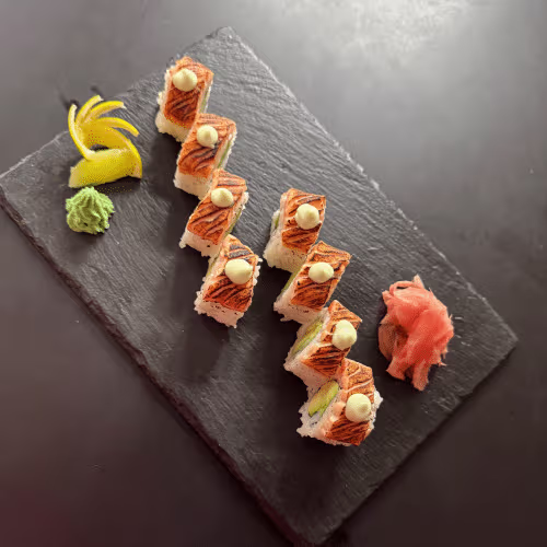Grilled Salmon Roll 8 Stück