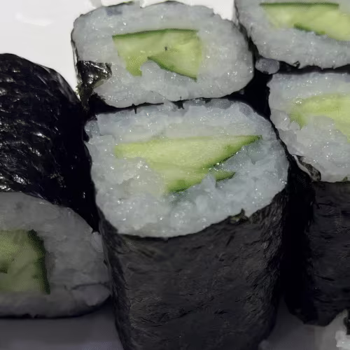 Gurken Maki (18 Stück)