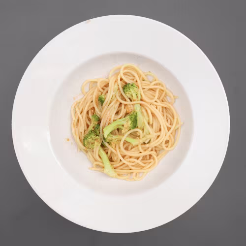 Spaghetti Aglio Olio Peperoncino (scharf)