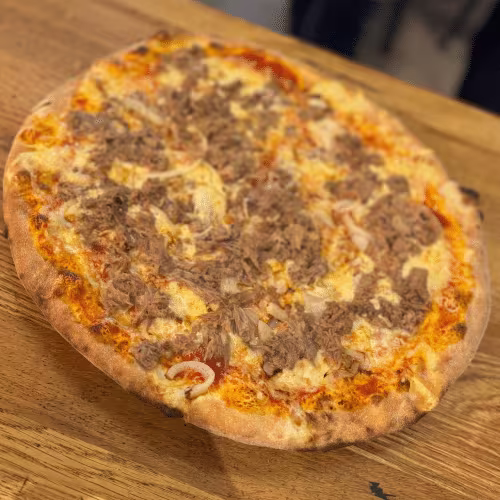 Pizza Tonno