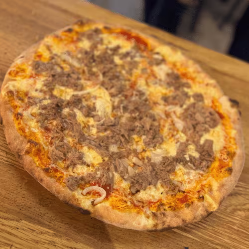 Pizza Tonno