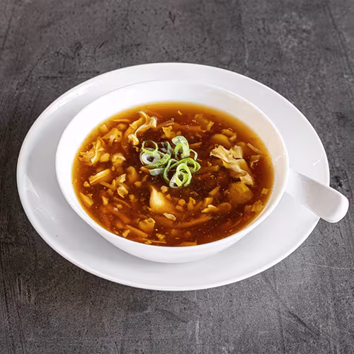 Pikant-säuerliche Suppe