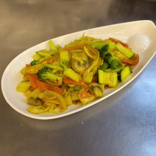 Hühnerfleisch Curry (leicht scharf)