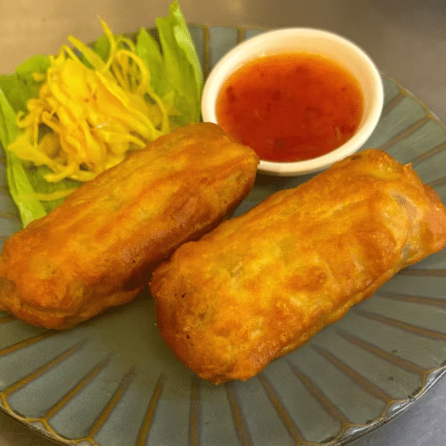 Thai Frühlingsrollen mit Huhn (Hausgemachte 2 Stück)
