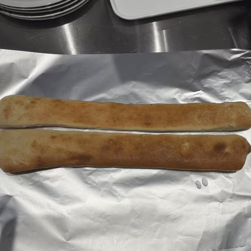 Pizza Stangerl mit Knoblauch (2 Stück)