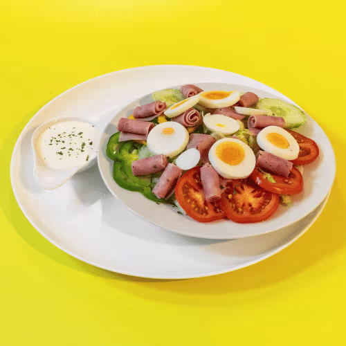 Gemischter Salat mit Schinken und Ei