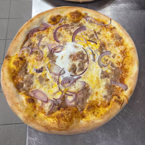 Pizza al Tonno